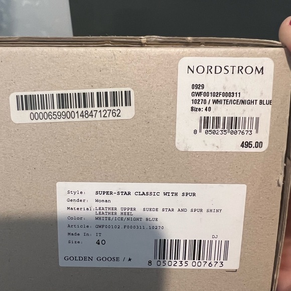 Golden goose sneakers with box and papers! - Picture 5 of 9